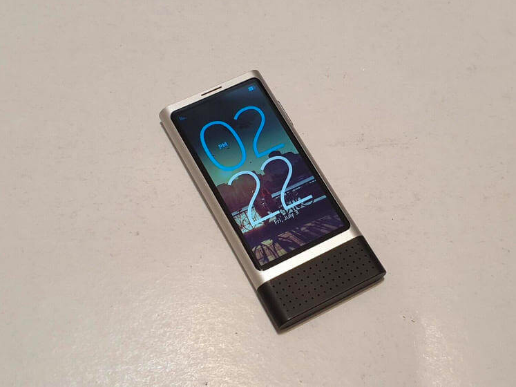 "Ion Mini", prototipe Nokia dengan Android 4.3 yang tidak pernah menyentuh pasar