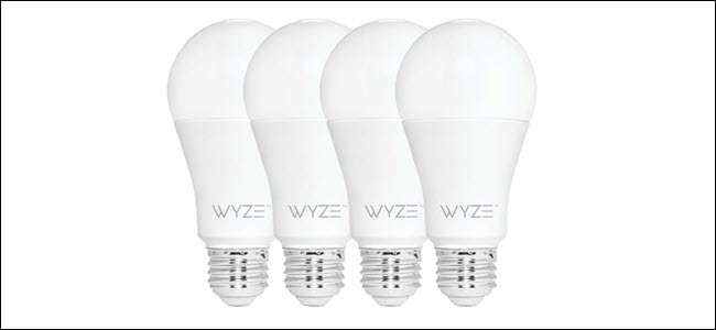 Empat lampu Wyze berturut-turut