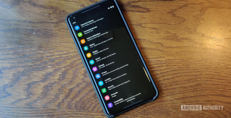 Inilah cara mengaktifkan mode tema gelap Android 10