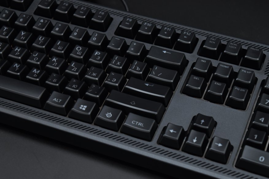 SteelSeries Responsif Apex 150 Gaming Keyboard 5