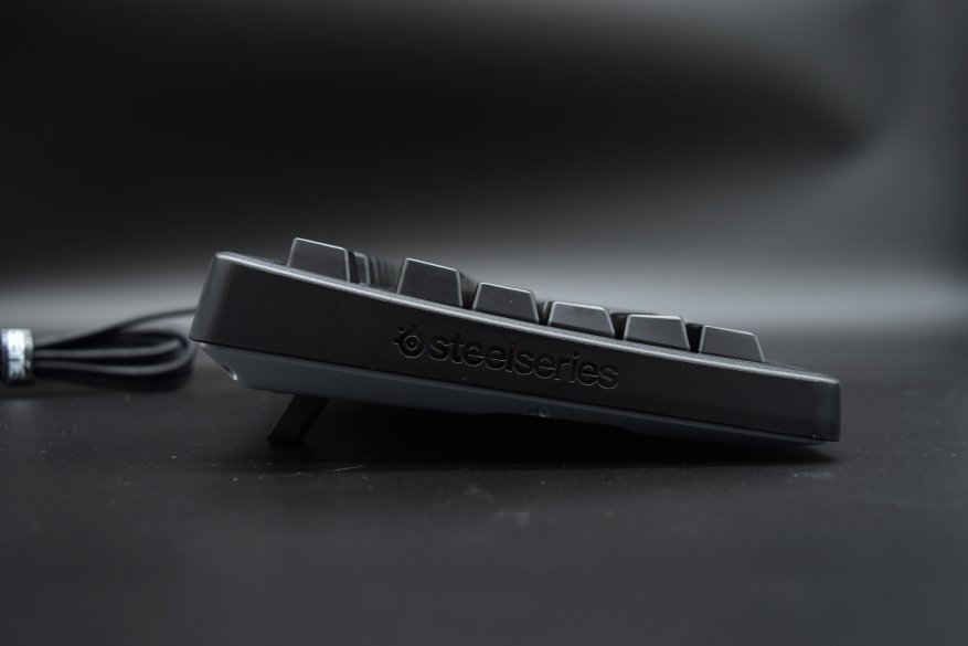 SteelSeries Responsif Apex 150 Gaming Keyboard 10