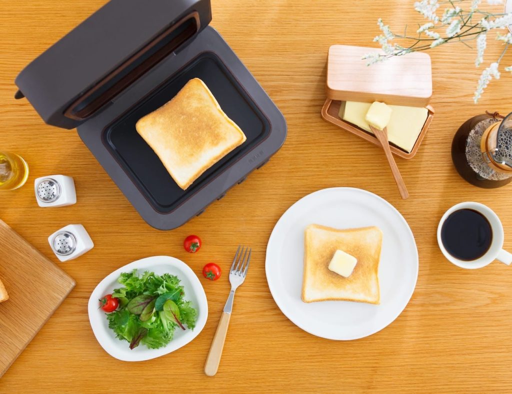 11 gadget dapur pintar yang akan membantu Anda memasak lebih cepat - Mitsubishi TOST1T 01
