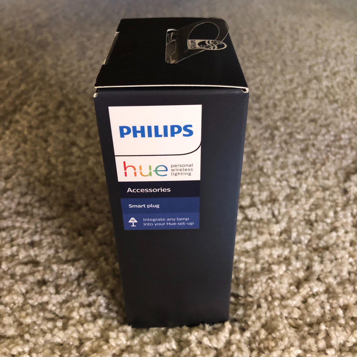 Philips Hue Smart Plug - Tampilan Pertama 5