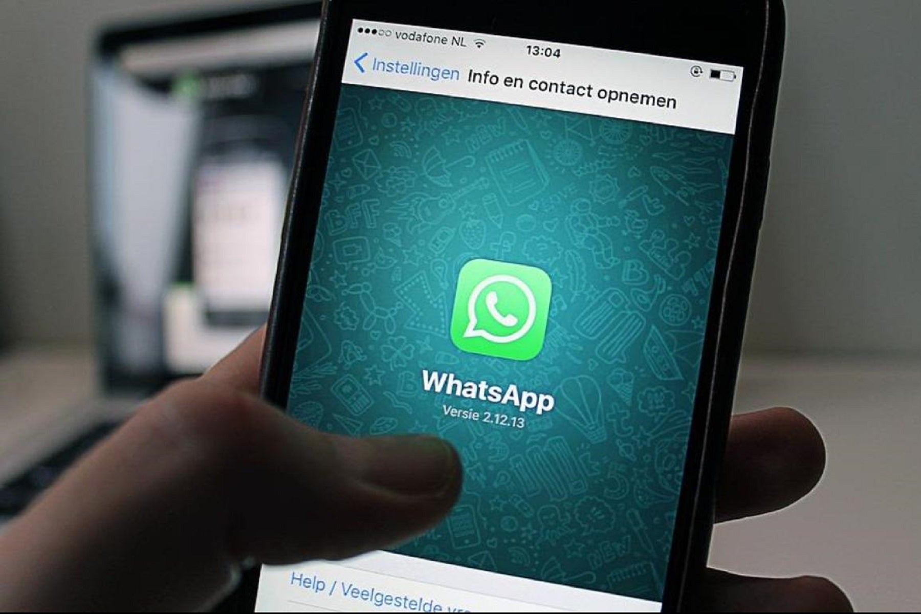 SMS sederhana dapat meninggalkan Anda tanpa WhatsApp Anda