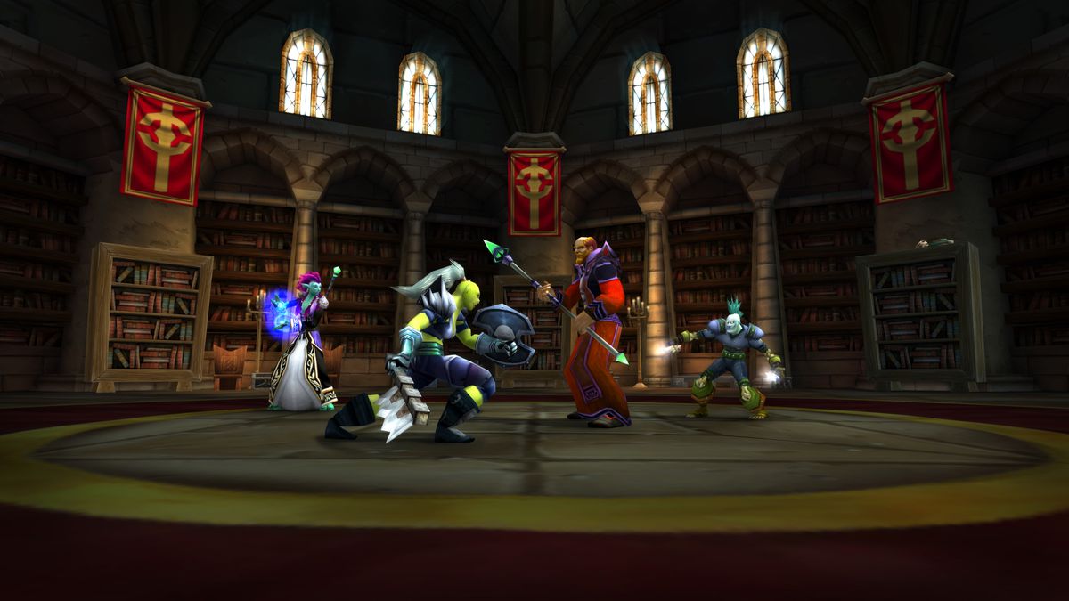 koleksi pemain bersiap-siap untuk bertarung di dalam perpustakaan di World of Warcraft Classic