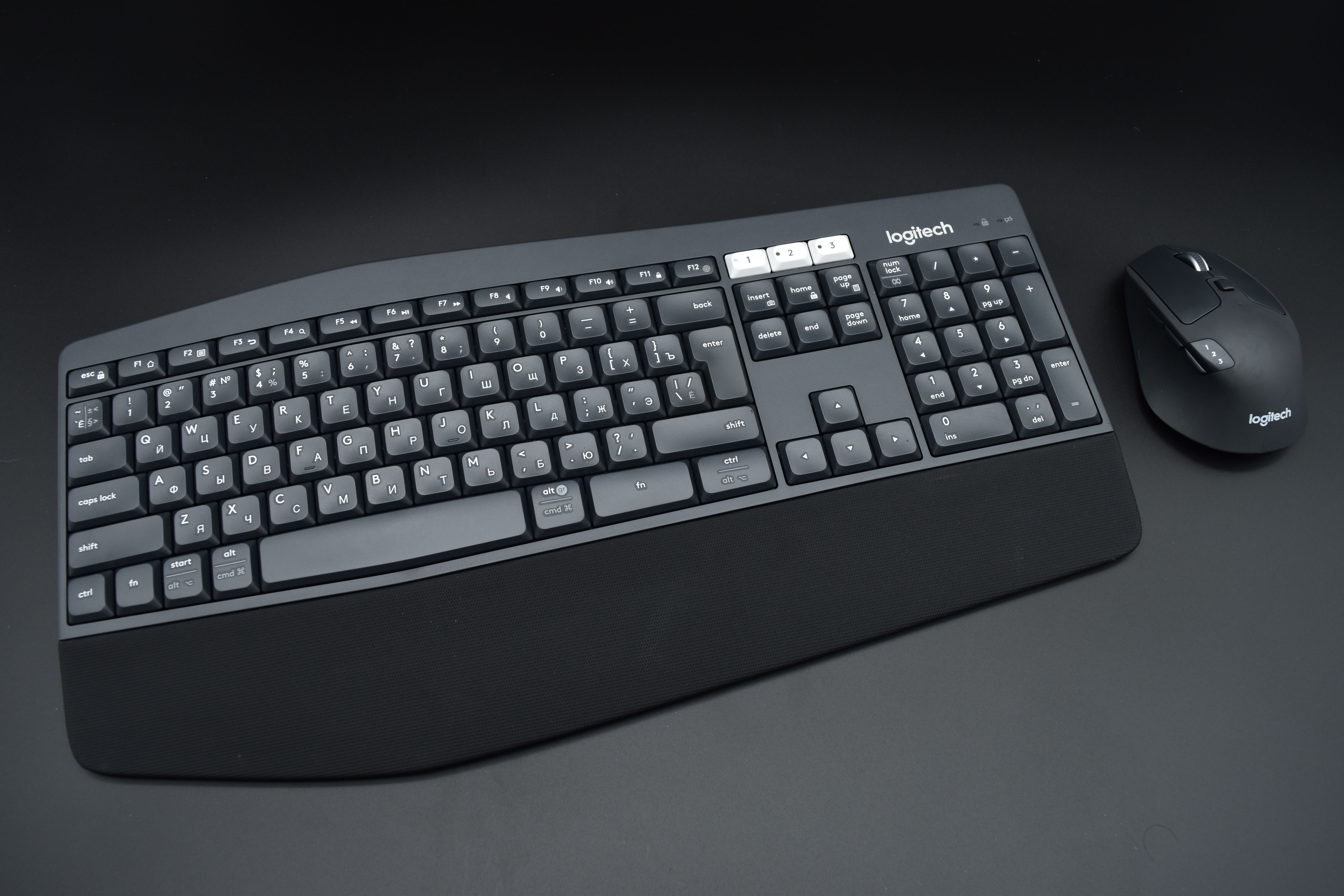 Kinerja Logitech MK850: keyboard + mouse kit nirkabel berkualitas tinggi