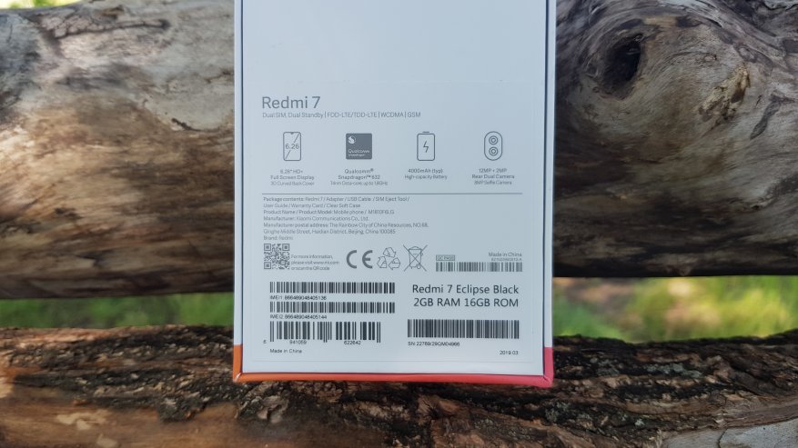 Ulasan Xiaomi Redmi 7: smartphone populer dalam interpretasi baru 2