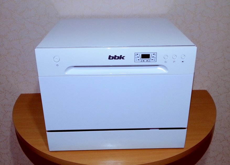 Mesin pencuci piring meja BBK 55-DW012D: pilihan yang terjangkau untuk dapur kecil 8