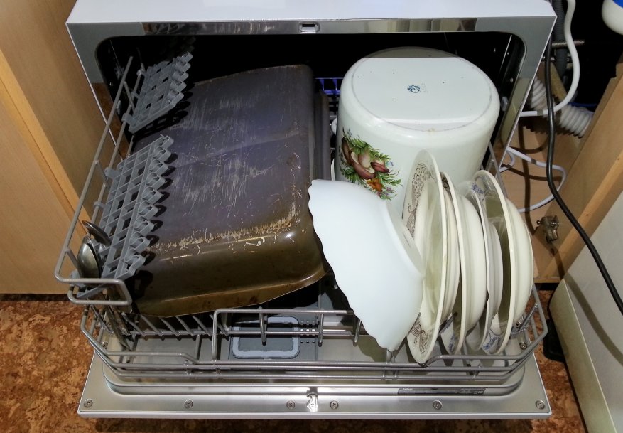 Mesin pencuci piring meja BBK 55-DW012D: pilihan yang terjangkau untuk dapur kecil 31