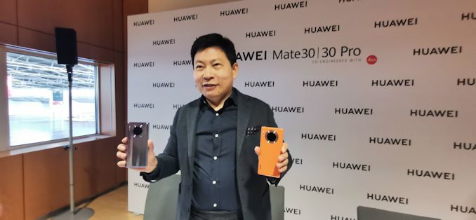 CEO Huawei Richard Yu Q&A: "Politisi Bermain Game" 7