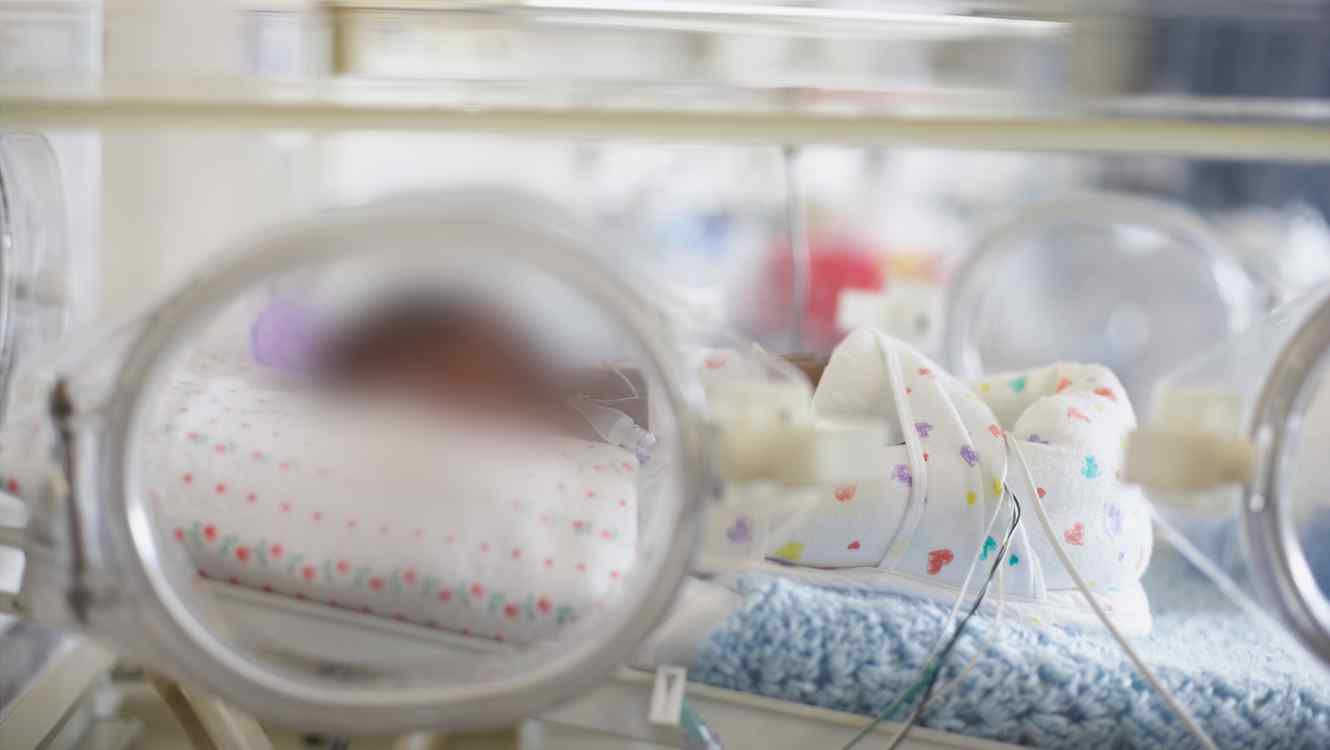 bayi prematur meninggal setelah dibawa ke kamar mayat secara tidak sengaja - notitarde