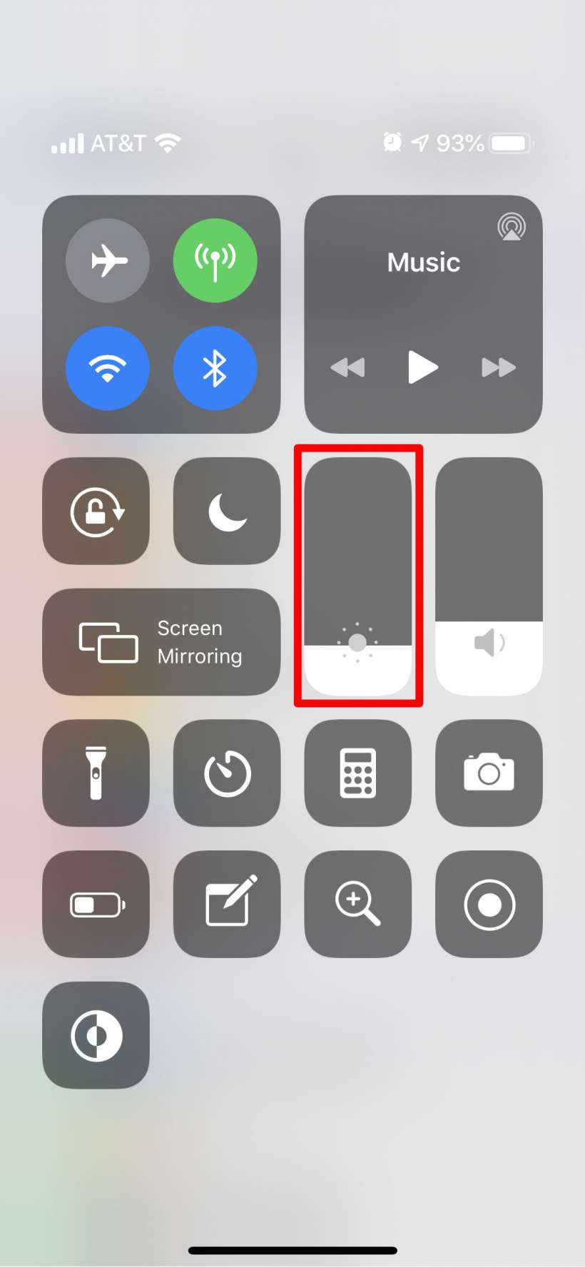Cara menambahkan tombol mode gelap ke Pusat Kontrol di iPhone dan iPad.