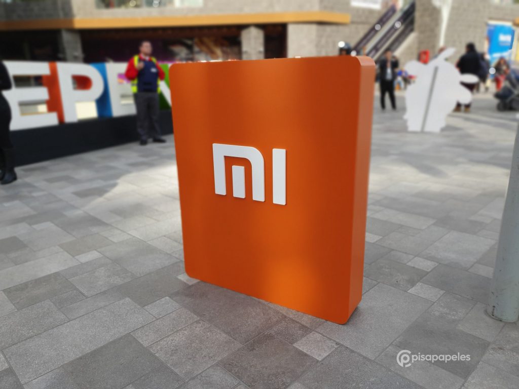 Dengan bantuan lebih dari seribu orang, Xiaomi Mi Store kedua dibuka di Chili 1