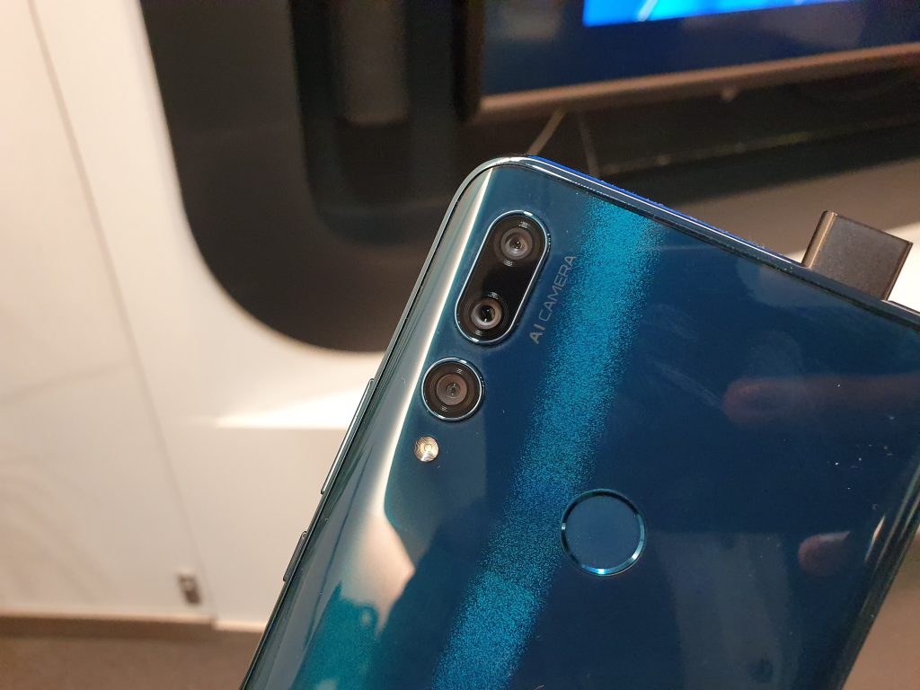 Huawei presenterar Y9 Prime 2019 i Chile 1