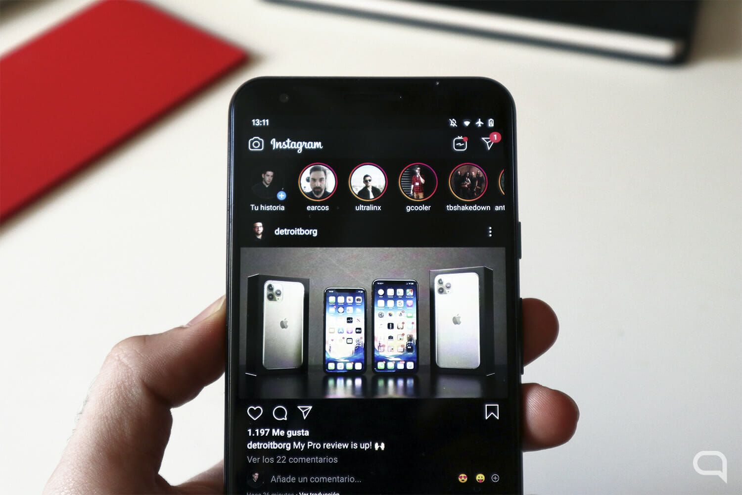 Instagram mulai menerapkan mode gelap pada Android untuk memanfaatkan layar OLED