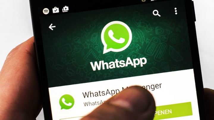 WhatsApp menghapus percakapan, mengambil file