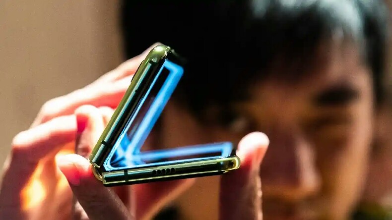 Samsung Galaxy Fold Diproduksi dengan versi yang lebih murah 1