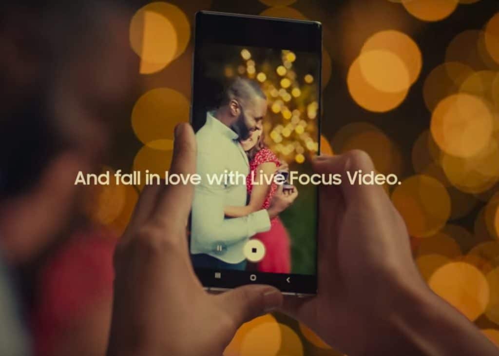 Samsung memikat penggemar iPhone untuk 'Jatuh Cinta' dengan Video Fokus Langsung aktif Galaxy Note  10 1