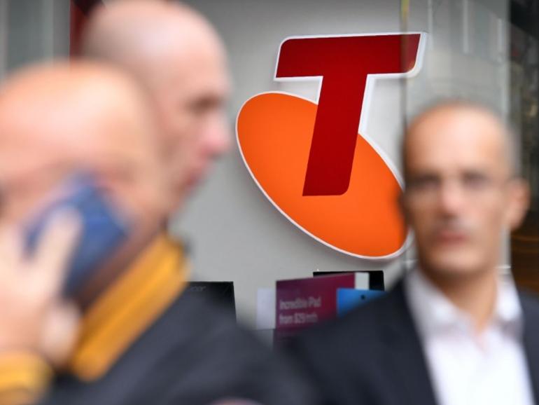 Telstra mengibaskan sepotong kecil 5G di Melbourne dan Sydney