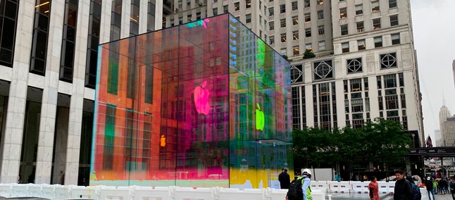 Den största butiken i Apple i New York kan öppnas igen efter att iPhone 11 släpptes 2
