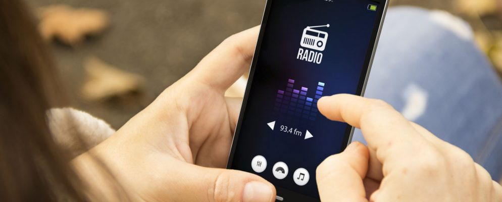 Cómo desbloquear la radio FM oculta en tu teléfono móvil (si tiene el Chip)