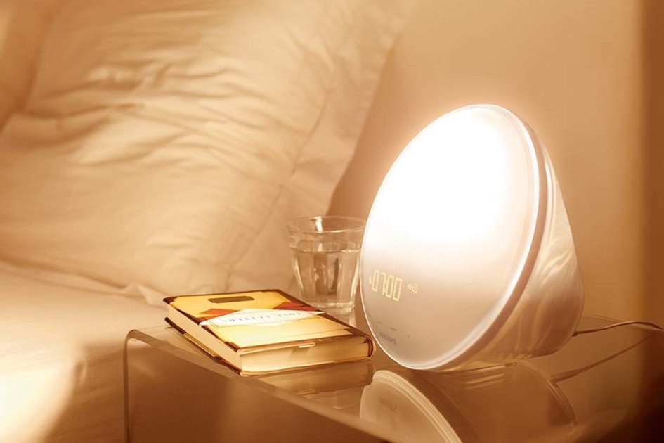 Lampu bangun terbaik 2020: Lampu samping tempat tidur ideal untuk memudahkan Anda bangun