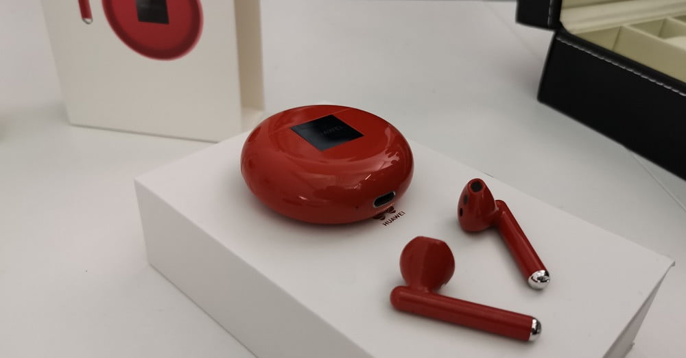 Huawei meluncurkan headphone Red FreeBuds 3 dan laptop MateBook D