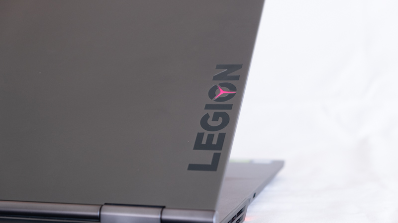 Pengalaman saya menggunakan logo Lenovo Legion Y740 Legion