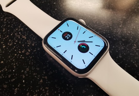 Apple Watch 5 ulasan 1