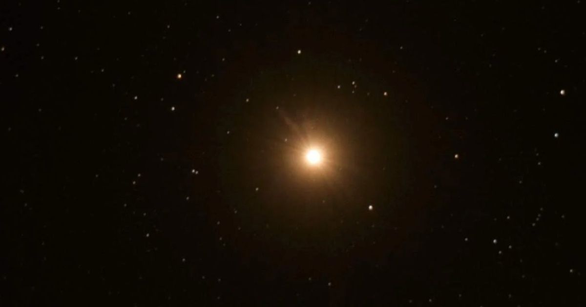 Betelgeuse, teka-teki bintang yang akan meledak?