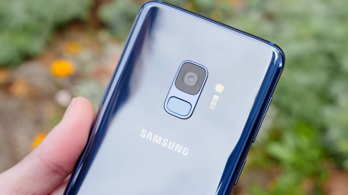 Samsung Galaxy S9 tidak akan memiliki Android 10 hingga Maret