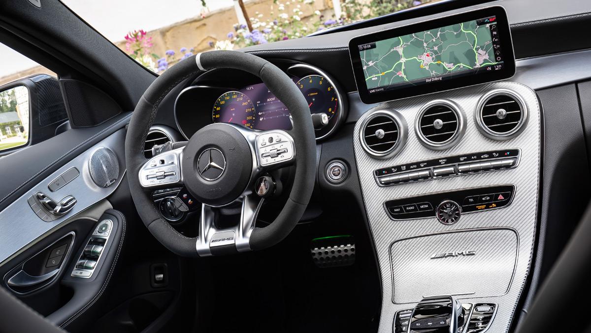 Mercedes-AMG C 63: teknologi olahraga dalam empat versi 2