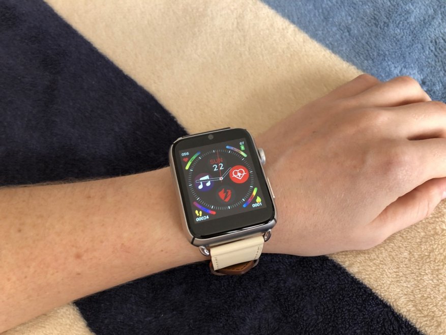 Jam tangan pintar Lemfo LEM10 4G yang baru: si pembunuh Apple Watch? 24