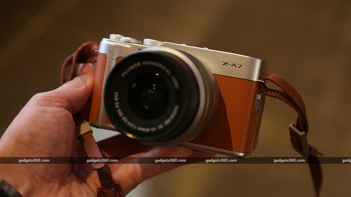 Fujifilm X-A7 Beginner-Level Mirrorless Camera Launched in India at Rs. 59,999