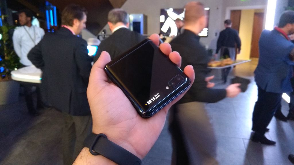 Nya Galaxy Z Flip: det här är den ultrakompakta vikten av Samsung 7