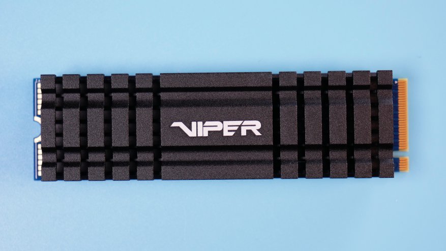 Ikhtisar NVMe M.2 SSD Viper VPN100 256 GB 8