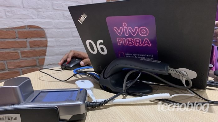 Vivo menunjukkan minat pada penyedia internet kecil melalui serat