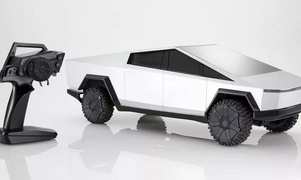 Hot Wheels membuat kendaraan Tesla Cybertruck yang dikendalikan dari jarak jauh dan saya harus memilikinya