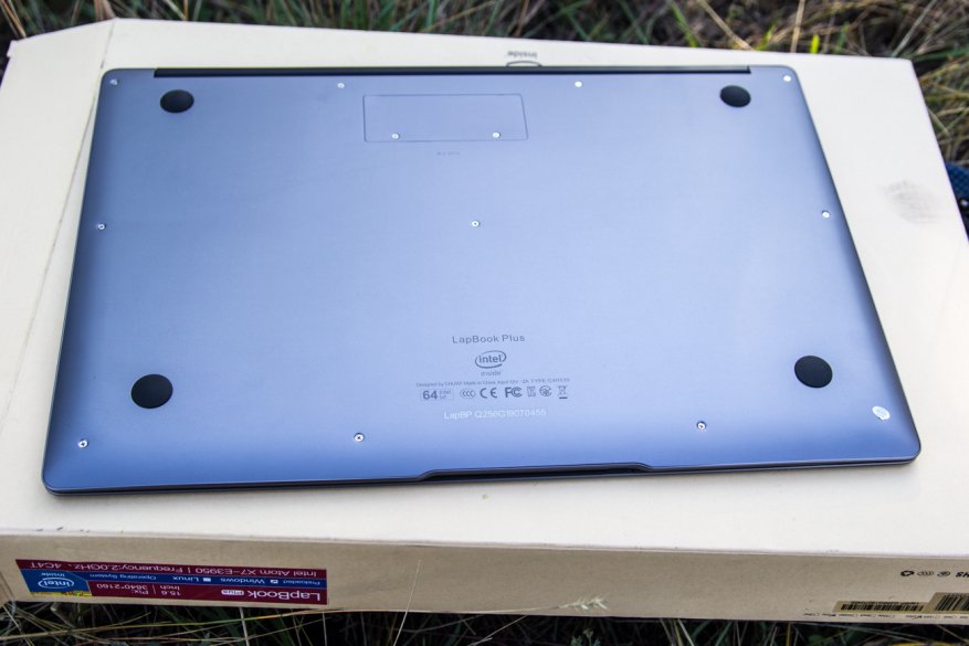 Ulasan filistin Chuwi LapBook Plus: ultrabook mid-budget dengan layar 4K 15