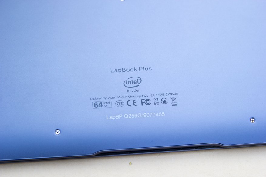 Ulasan filistin Chuwi LapBook Plus: ultrabook mid-budget dengan layar 4K 16