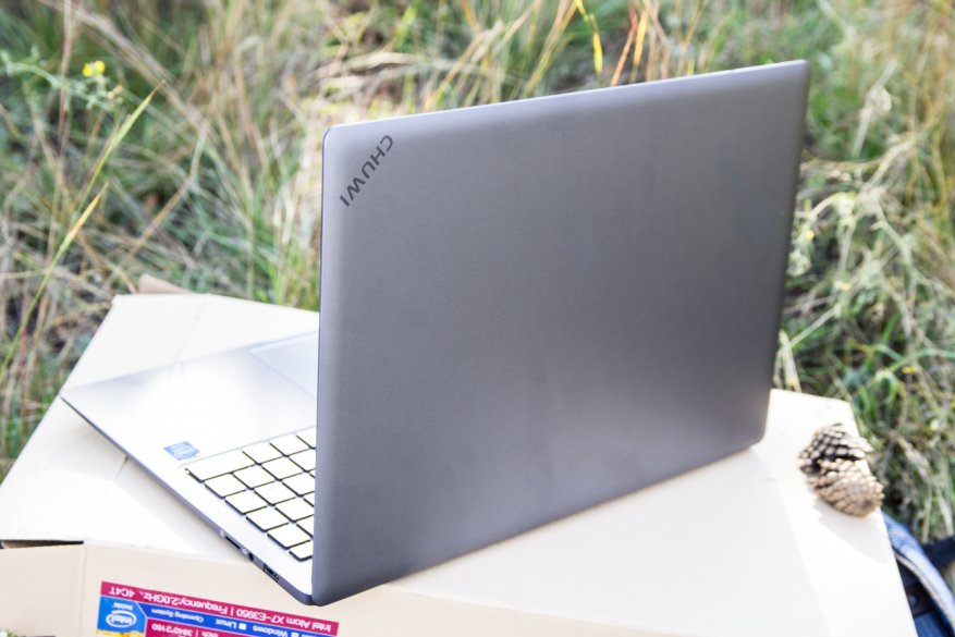 Ulasan filistin Chuwi LapBook Plus: ultrabook mid-budget dengan layar 4K 26