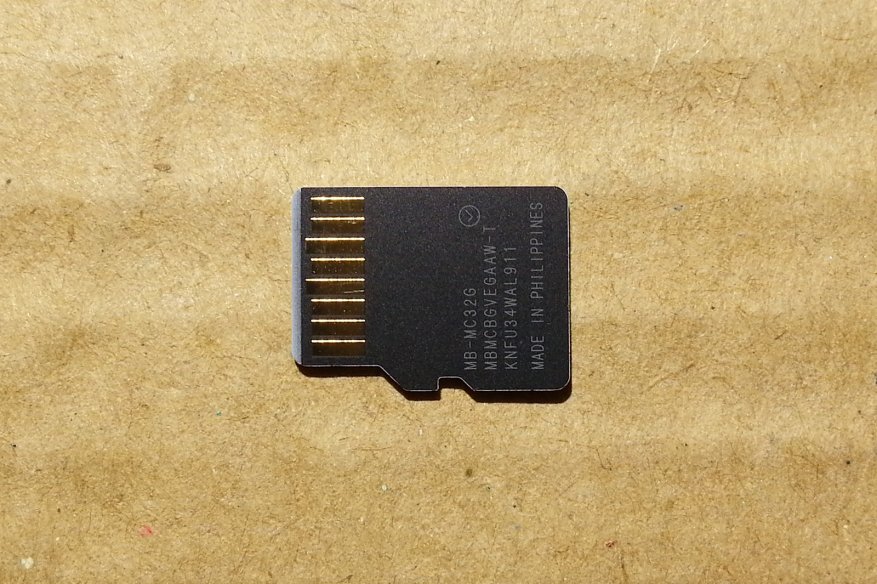 Kartu microSD Samsung Evo Plus 32 GB: bayi lincah 4