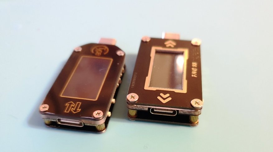 Dua kembar: penguji USB Ruideng TC66 dan Fnirsi FNC88 3