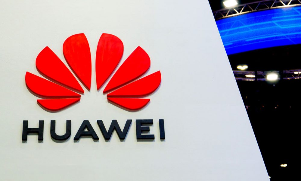 Huawei akan membangun sejumlah sensor untuk mobil yang dapat menyetir sendiri, kata eksekutif puncak