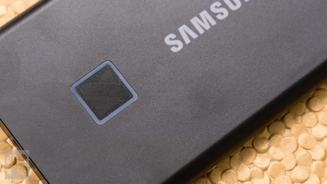 Sekilas: Ulasan Samsung Portable SSD T7 Touch 1
