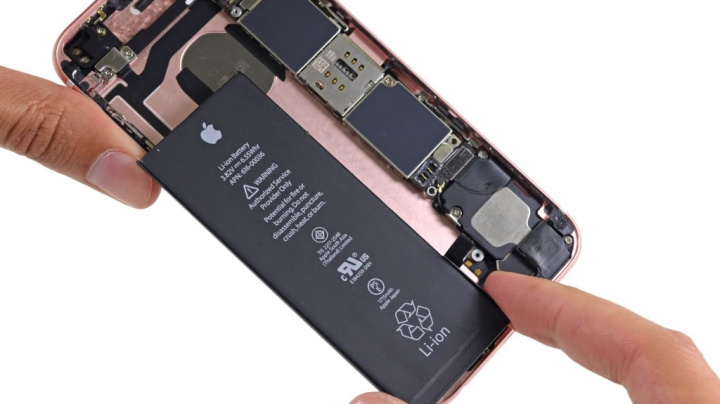 Gambar dari baterai iPhone dari Apple
