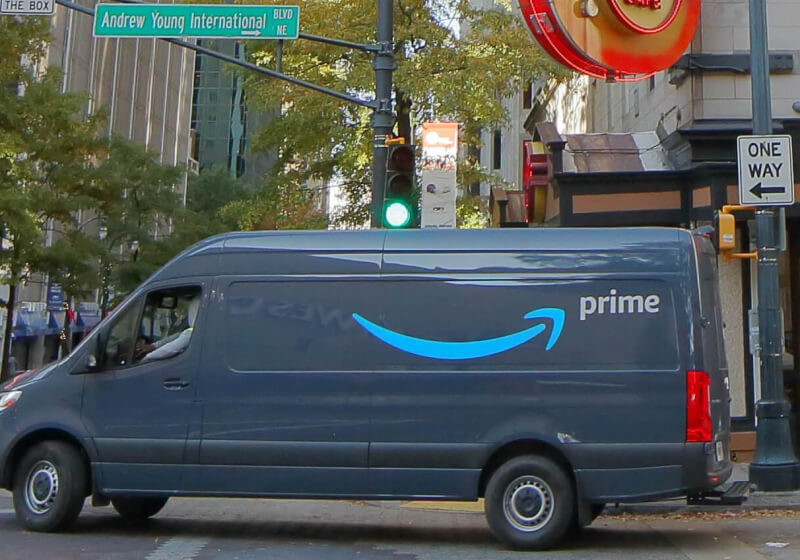 Amazon meluncurkan program percontohan untuk mempercepat pengiriman pada hari yang sama