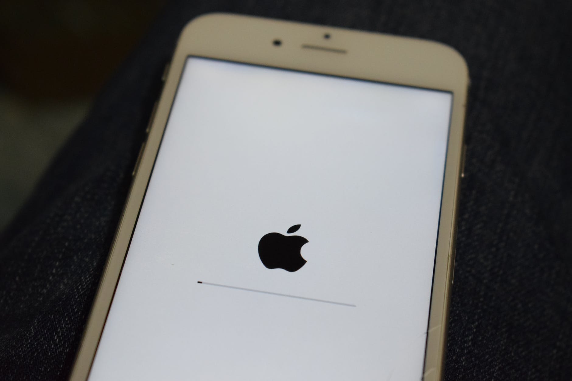 Apple secara resmi merilis iOS 13.1.3 dengan memecahkan sejumlah besar kesalahan 1