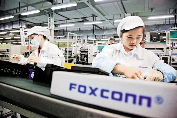 Foxconn Akan Melanjutkan Produksi iPhone Dengan Kekuatan Penuh Pada Akhir Maret