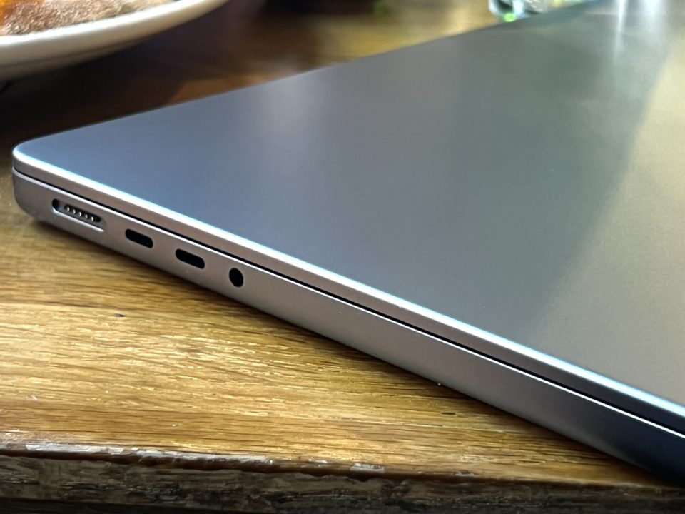 SNIKTITT - MacBook Pro 14: Apple akhirnya ketahuan 8
